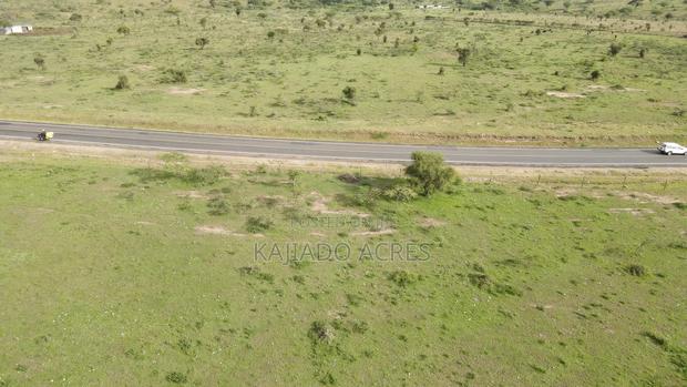Prome 5 Acres Eiti Touching Tarmac - thumbnail 6