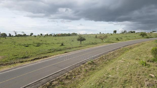 Prome 5 Acres Eiti Touching Tarmac - thumbnail 9