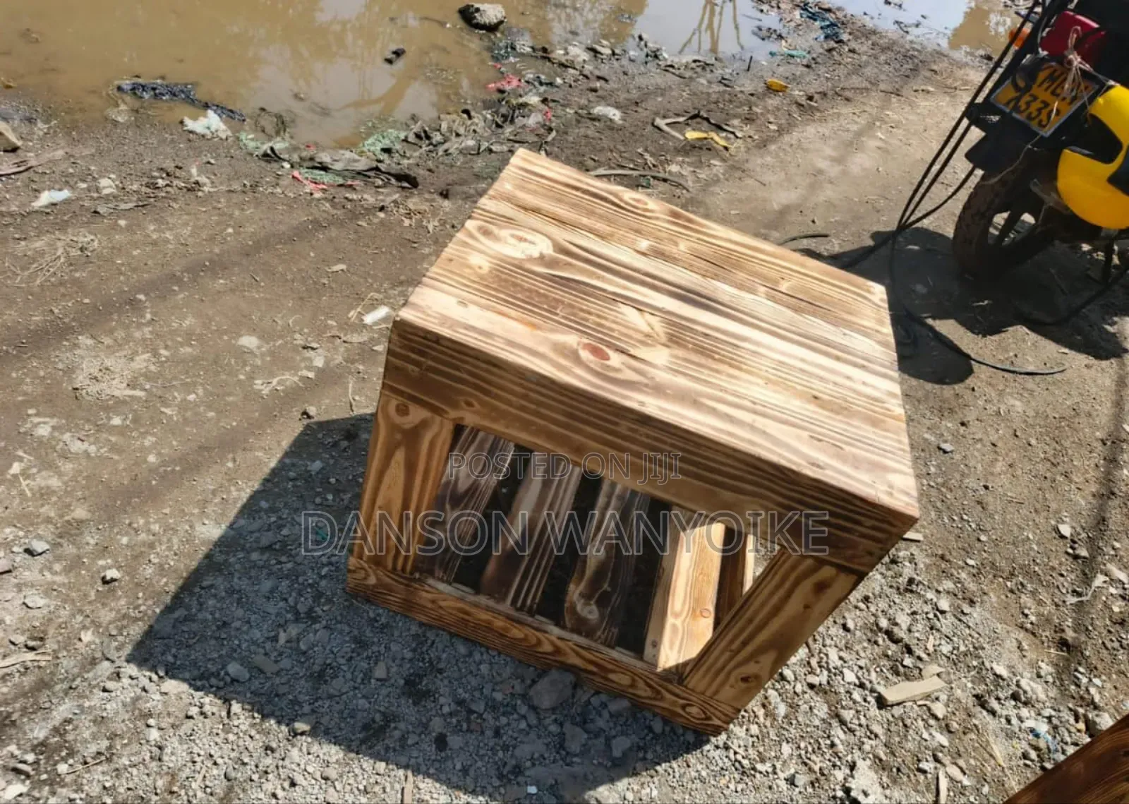 Pallet Semi Table on Sale