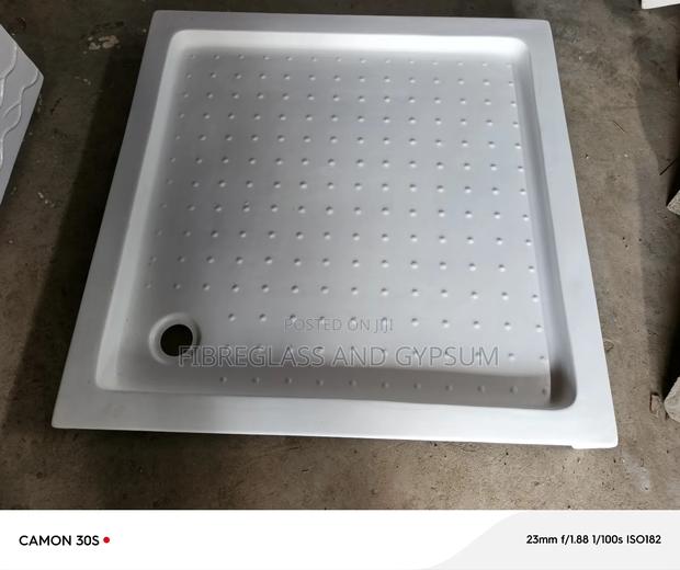 Shower Trays - main view