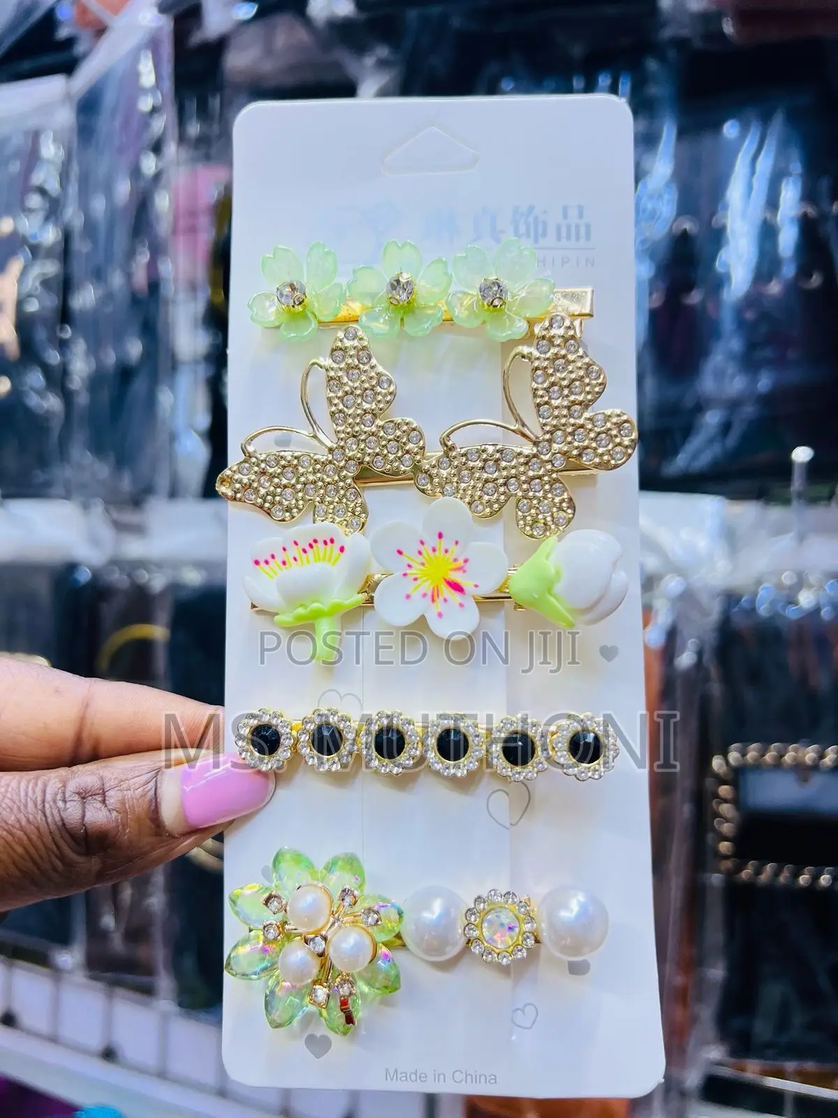 Beautiful Hair Clips Set