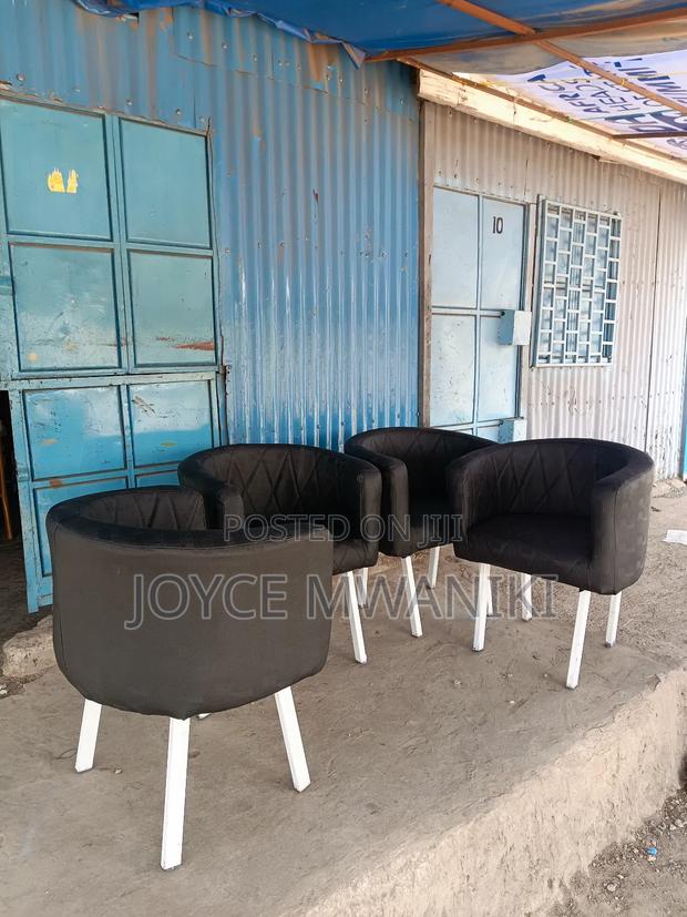 Styling Seats or Hotel Chairs, Black/ White