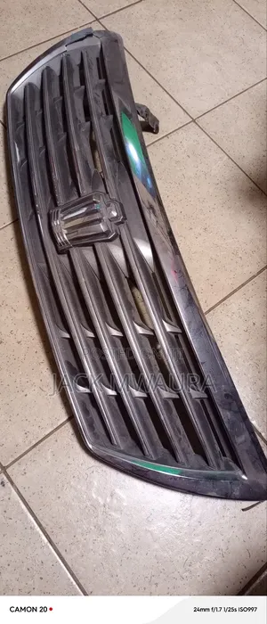 Toyota Crown Front Grill