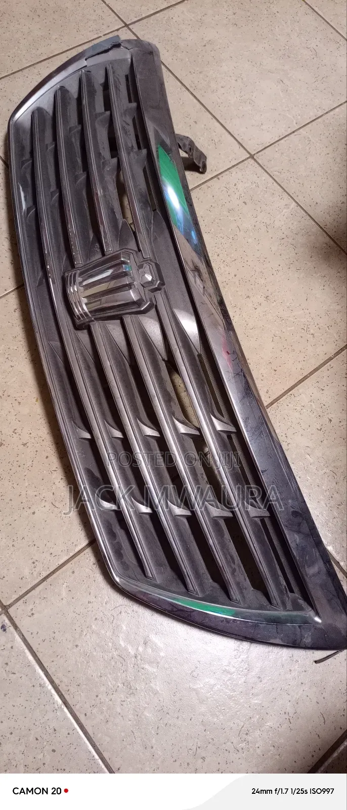 Toyota Crown Front Grill