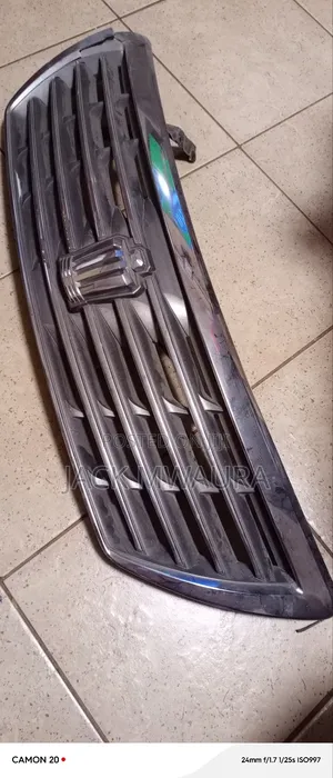 Toyota Crown Front Grill