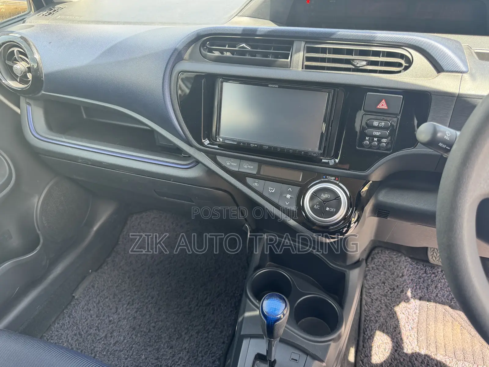 Toyota Aqua 2017 White