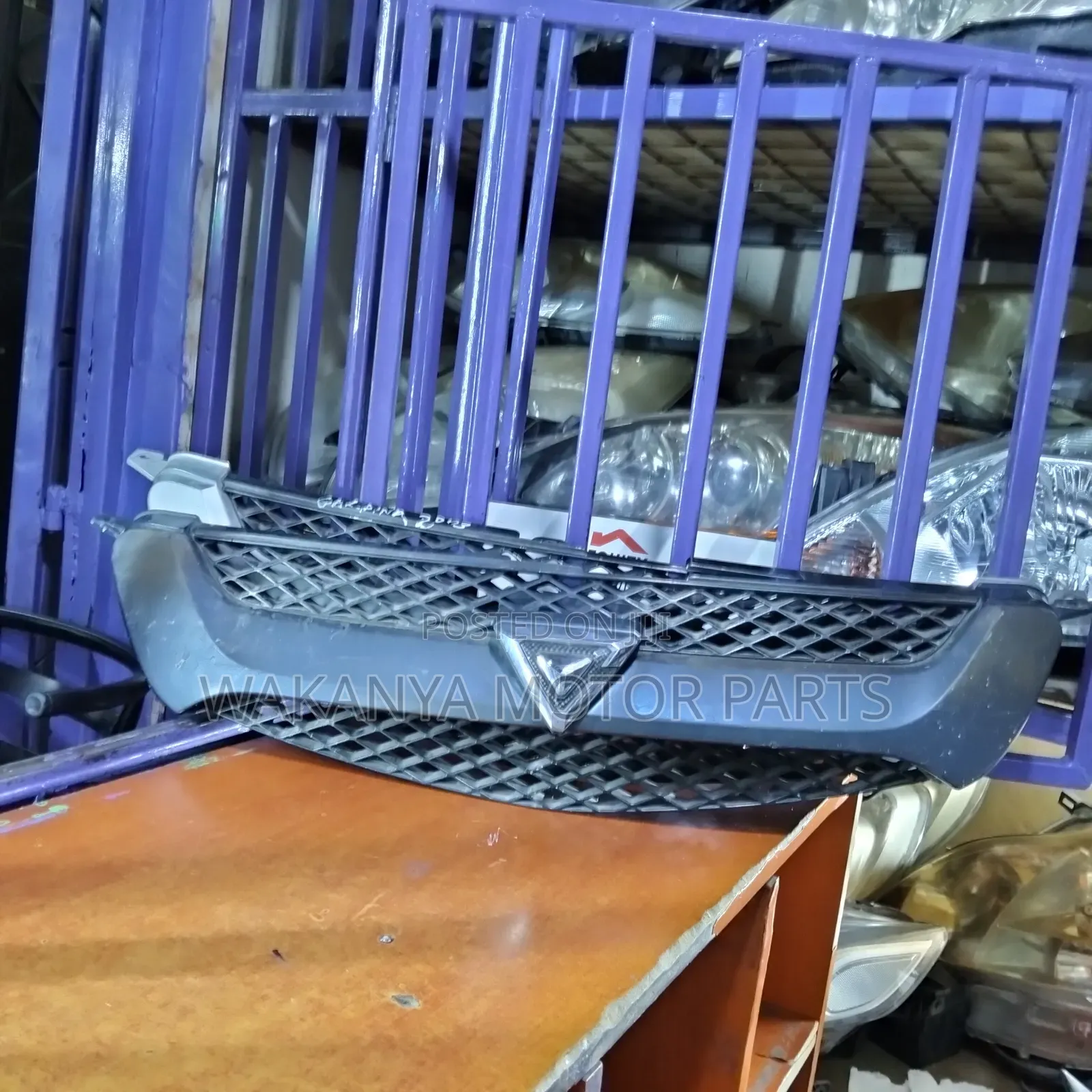 Toyota Caldina 2003/2004 Grille, Ex Japan