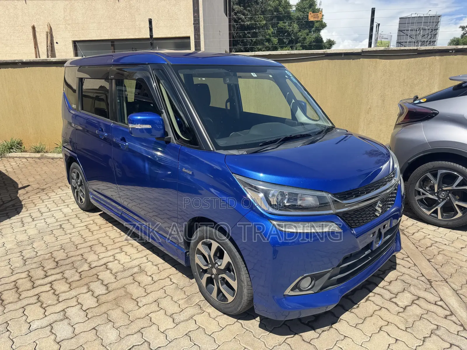 Suzuki Solio 2017 Blue