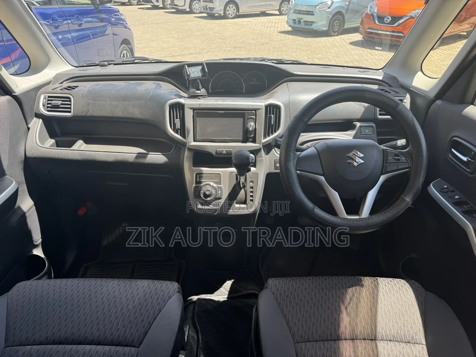 Suzuki Solio 2017 Brown
