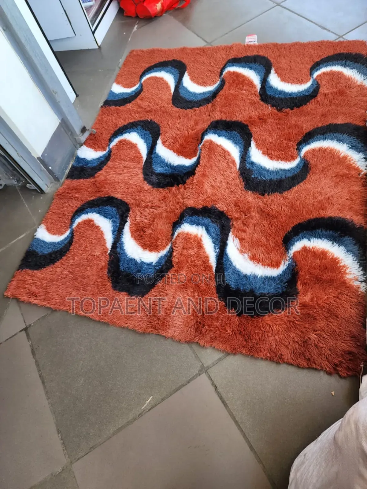 Soft and Warm Fluffy Carpet