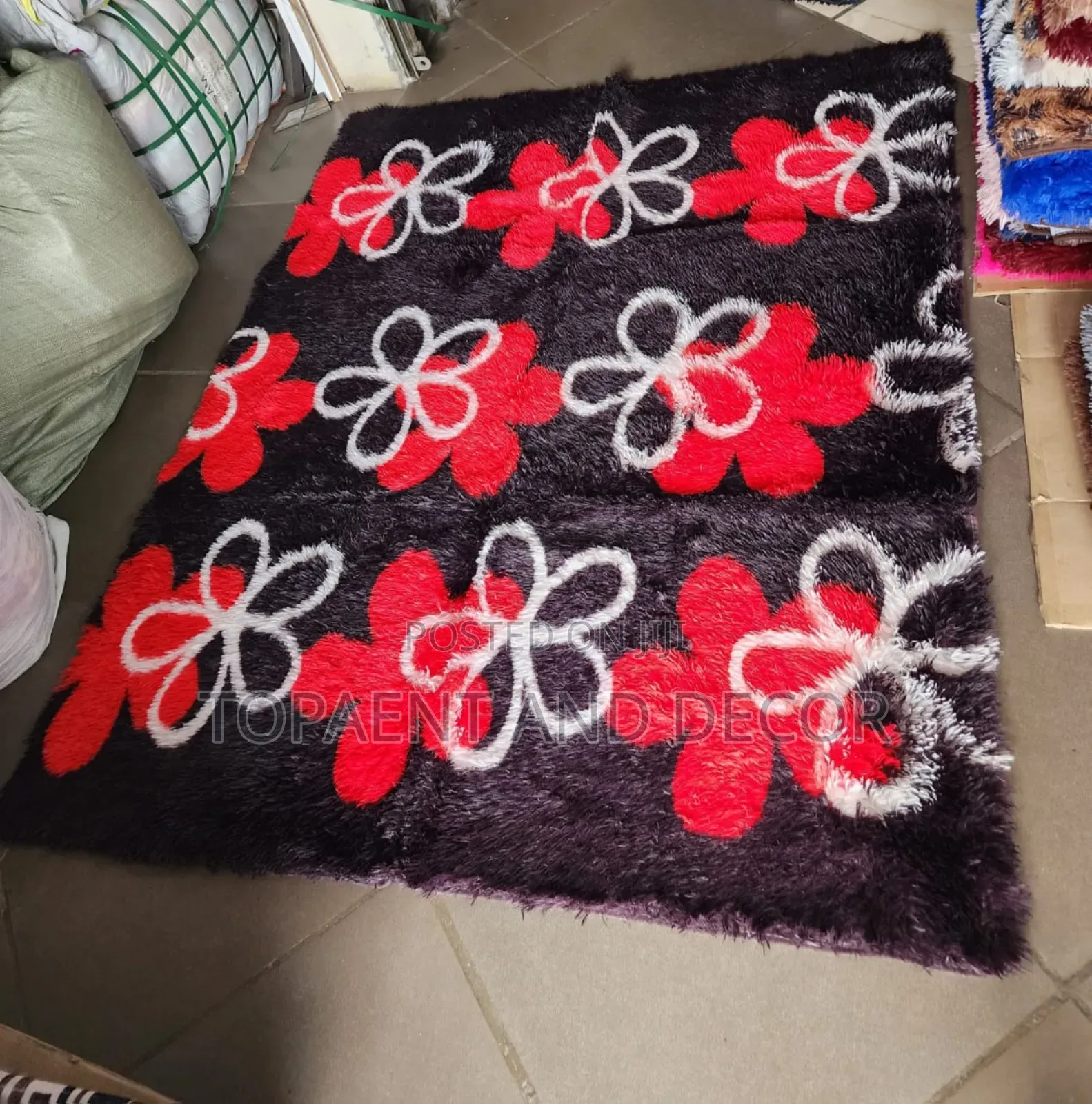 Flower Decorated Fluffy Carpets