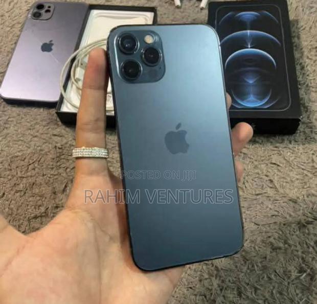 Apple iPhone 12 Pro 128 GB Gray - thumbnail 2