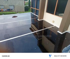 Solid Polycarbonate (Glass Roof) - main view