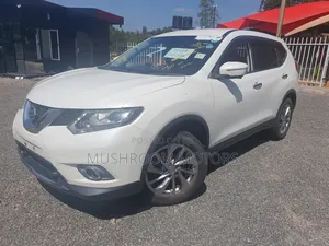 Nissan X-Trail 2017 White