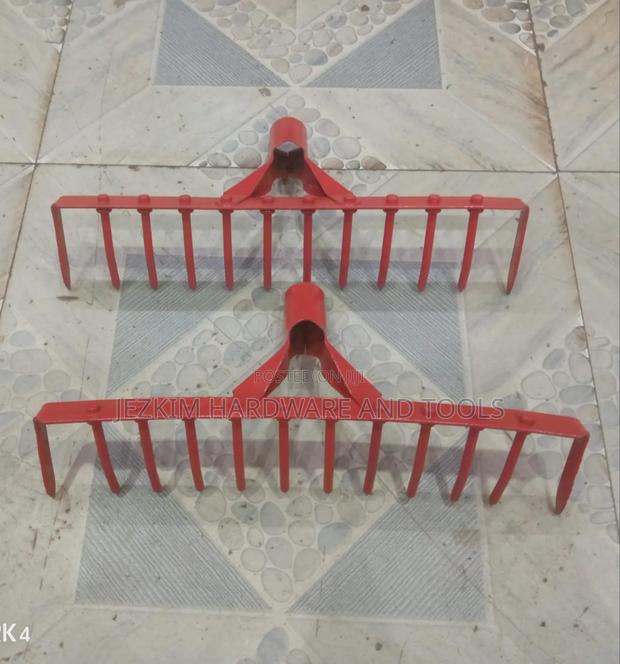 Garden Rake - main view