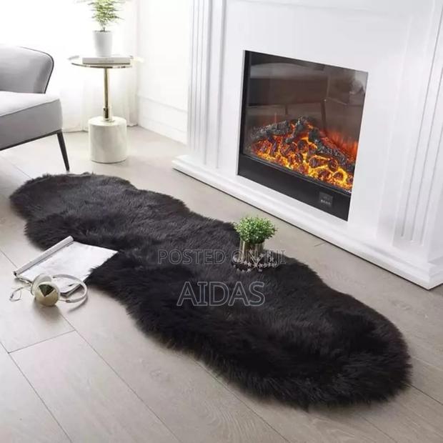 Fox Fur Bedside Mat - thumbnail 9