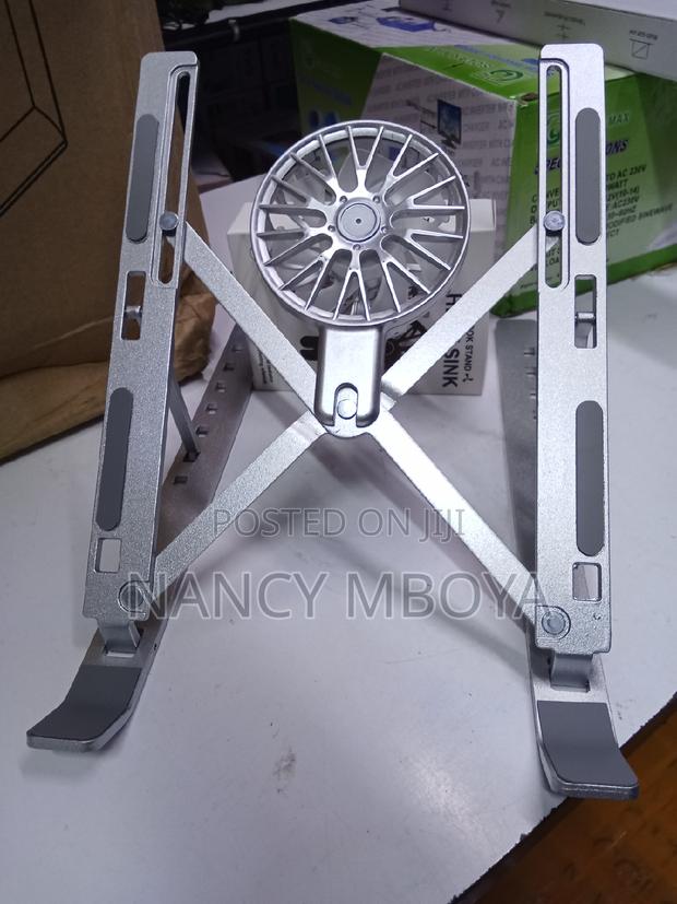 Aluminum Laptop Stand With a Fan - thumbnail 2