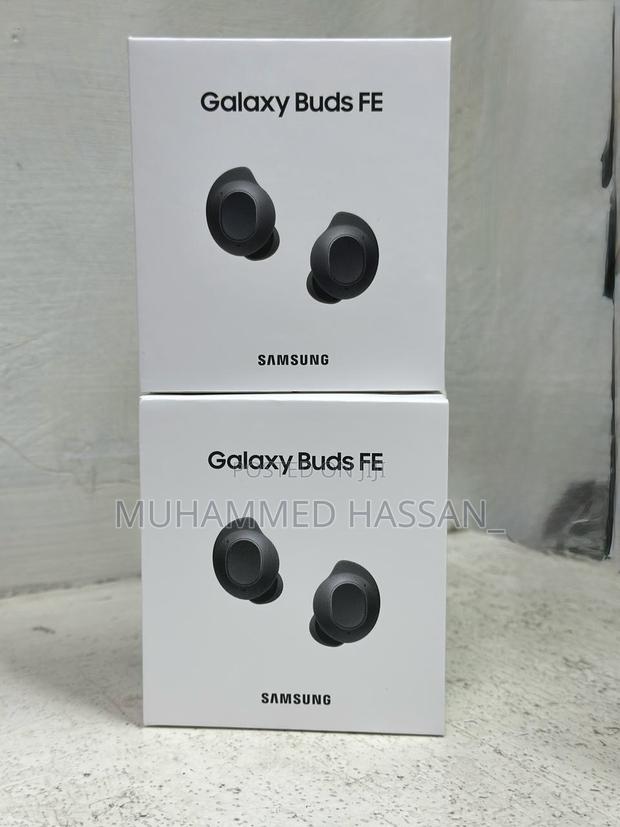 Galaxy Buds Fe - main view
