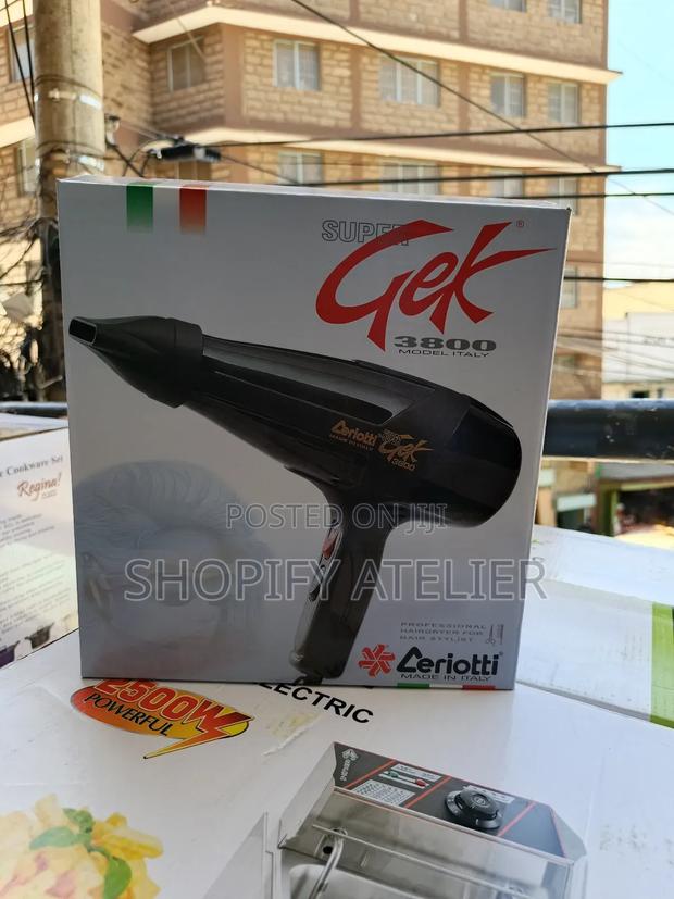 Zerrioti Gek 3800 Blow Dryer