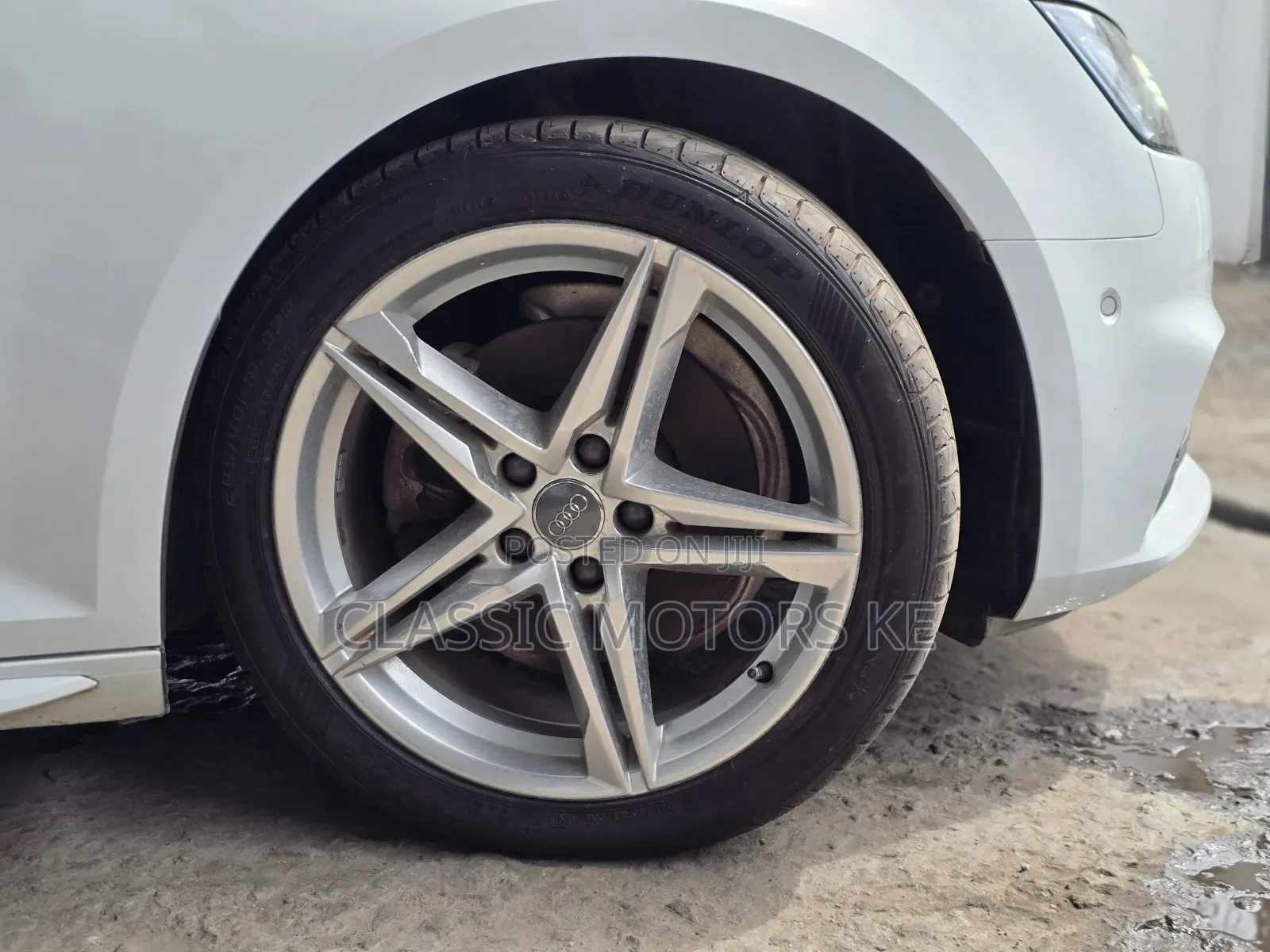 Audi A4 2.0T Premium AWD quattro 2018 White