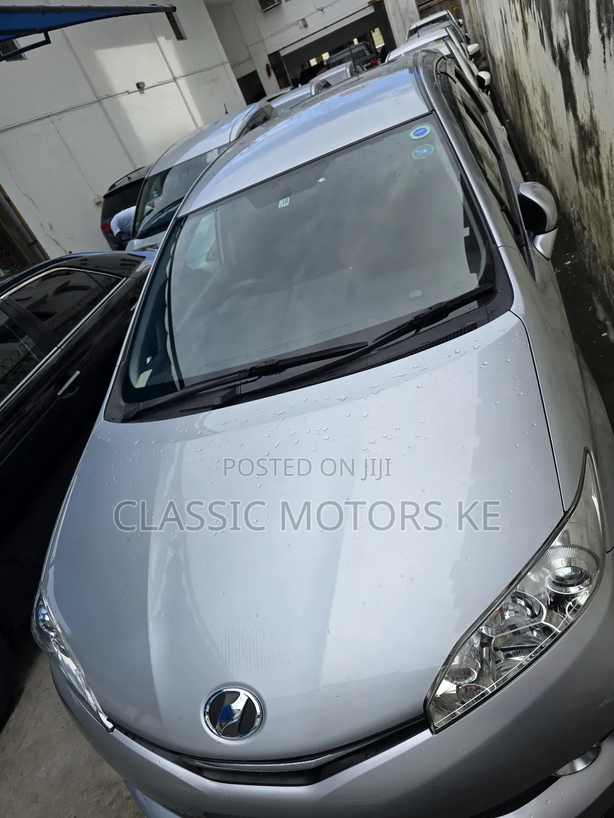 Toyota Wish 2018 Silver