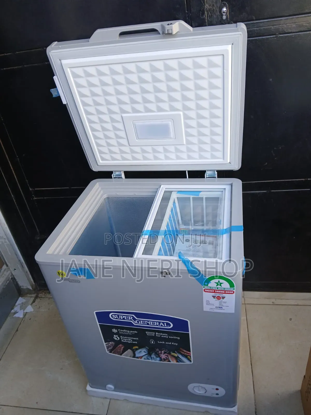 BJS 110 Chest Freezer