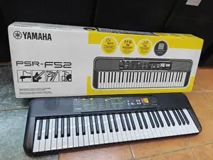 Yamaha PSR F52
