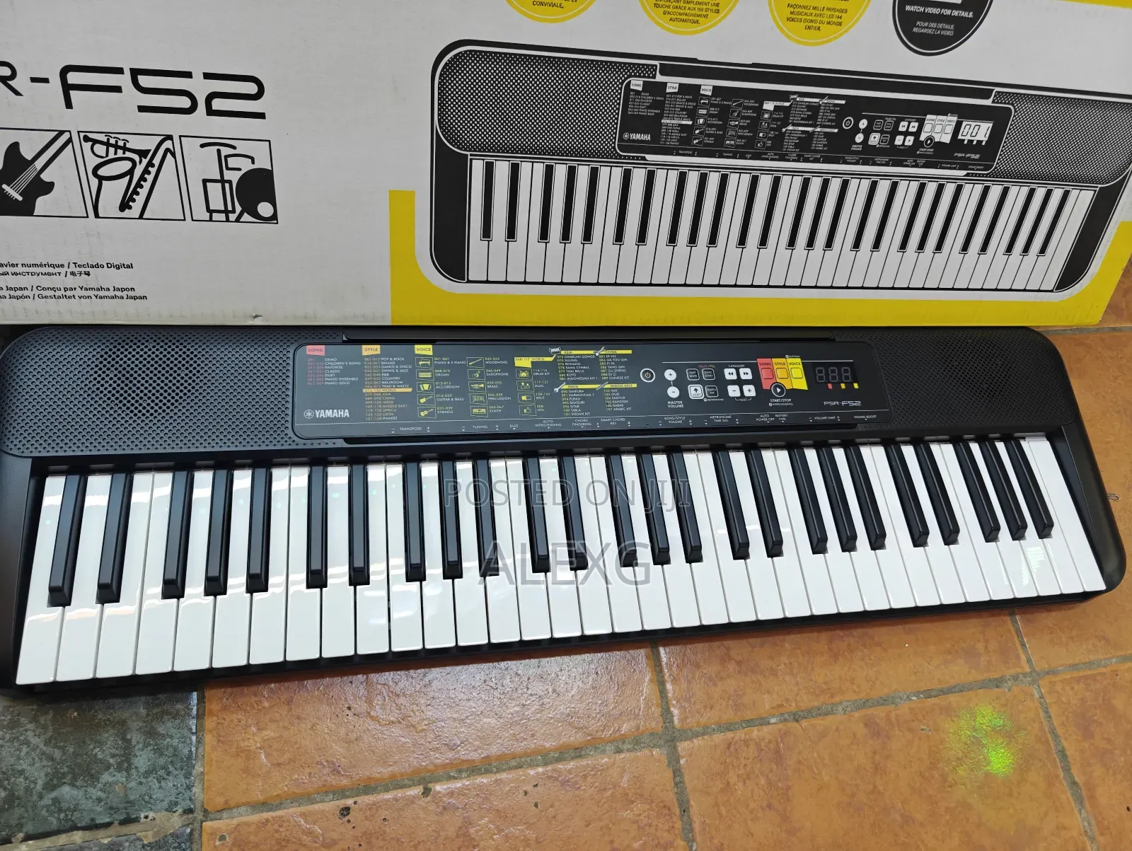Yamaha PSR F52