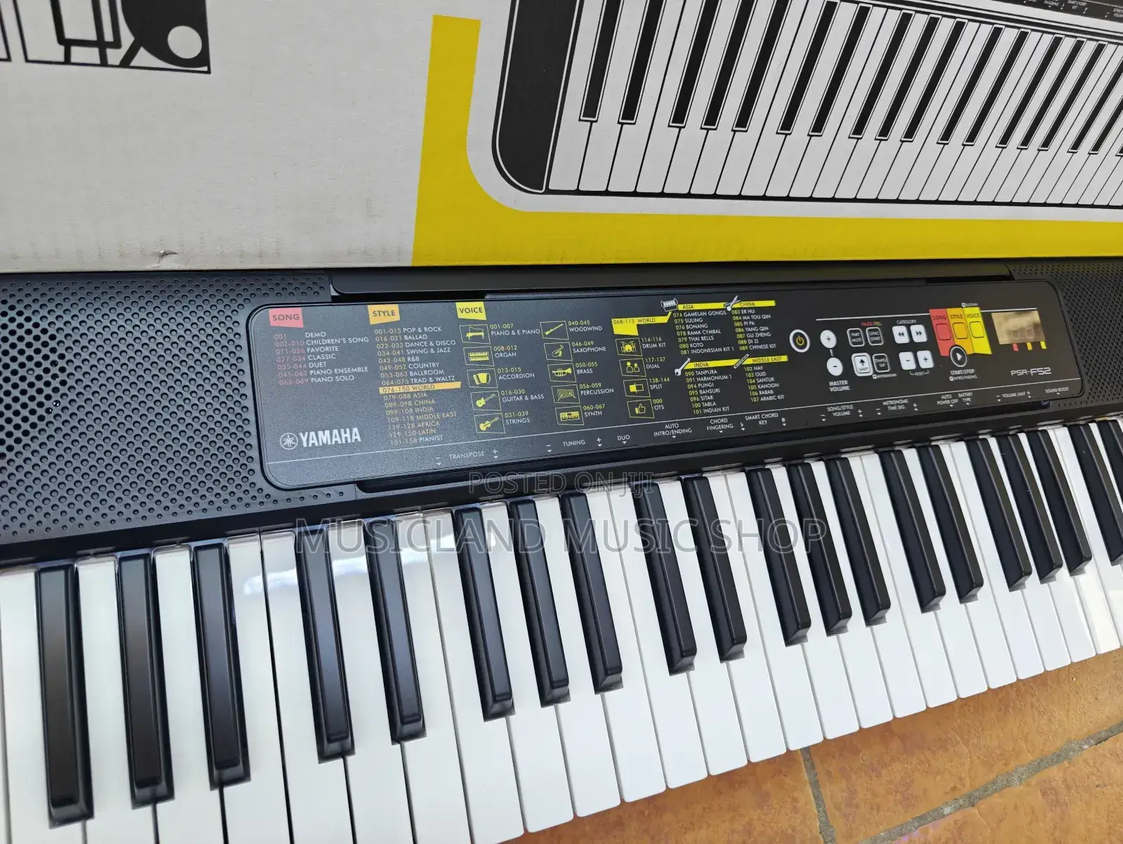 Yamaha PSR F52