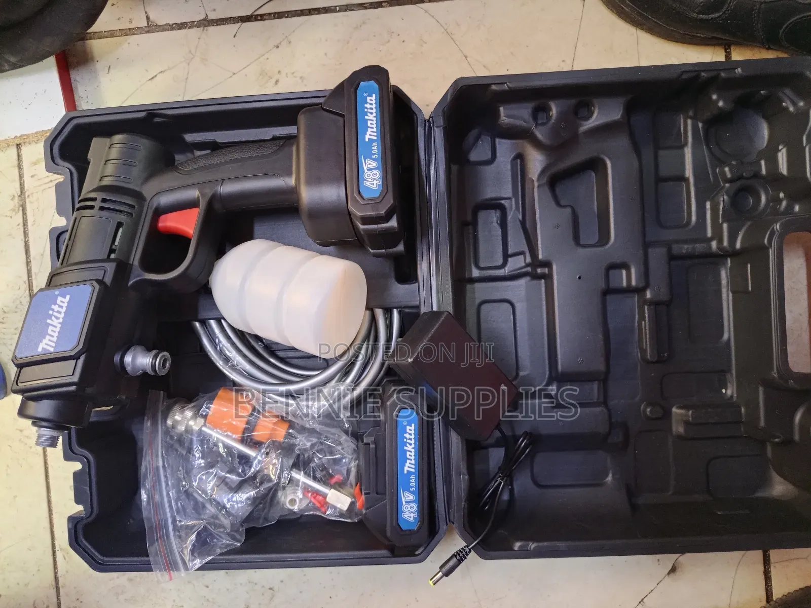 Makita Cordless Car Wash