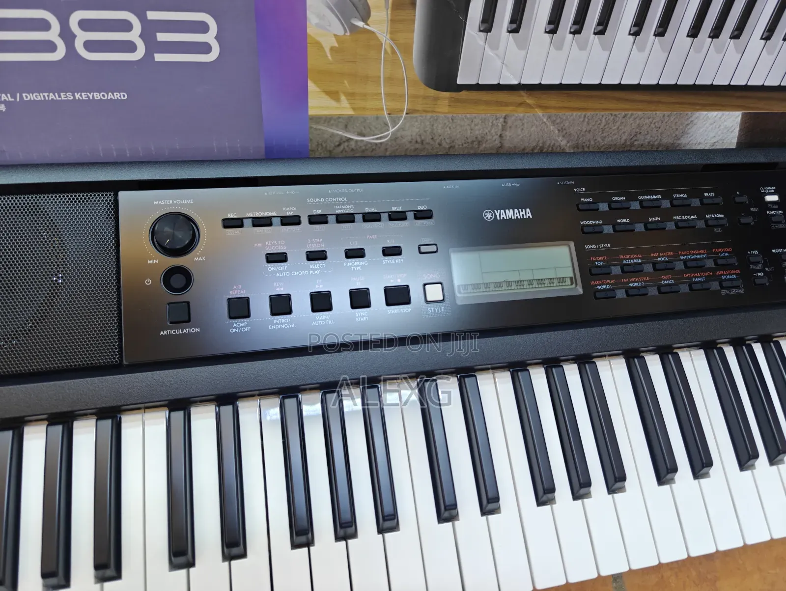 Yamaha PSR E 383