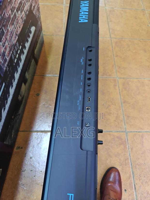 Yamaha PSR E 473 - thumbnail 6