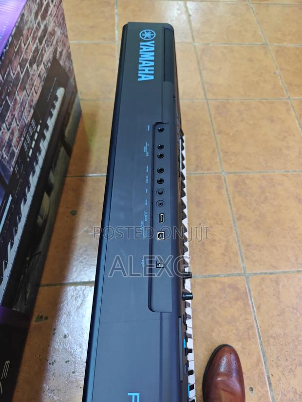 Yamaha PSR E 473 - thumbnail 7
