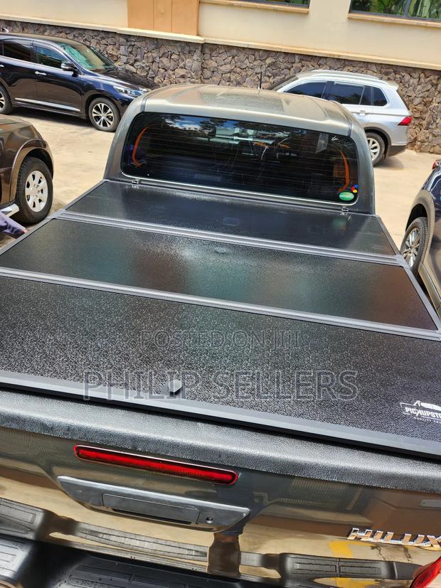 Required to Fit Folding Design Tonneau Cover - main view