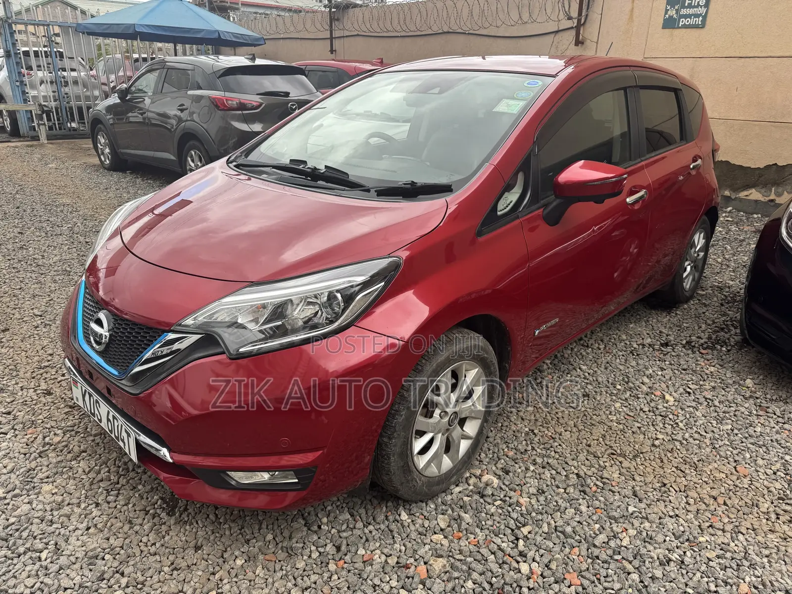 Nissan Note 2018 Red