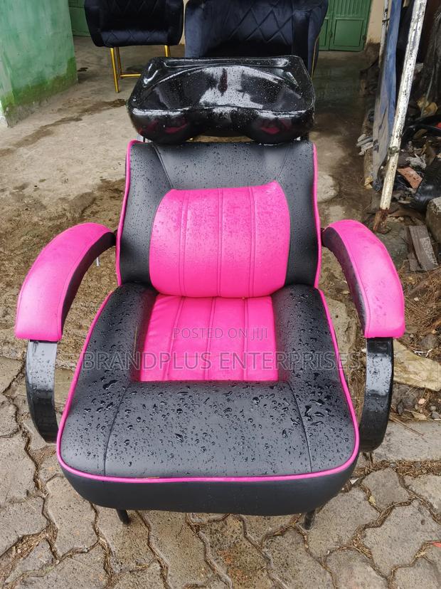 Shampoo Unit - main view