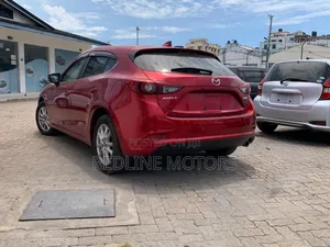 Mazda Axela 2018 Red