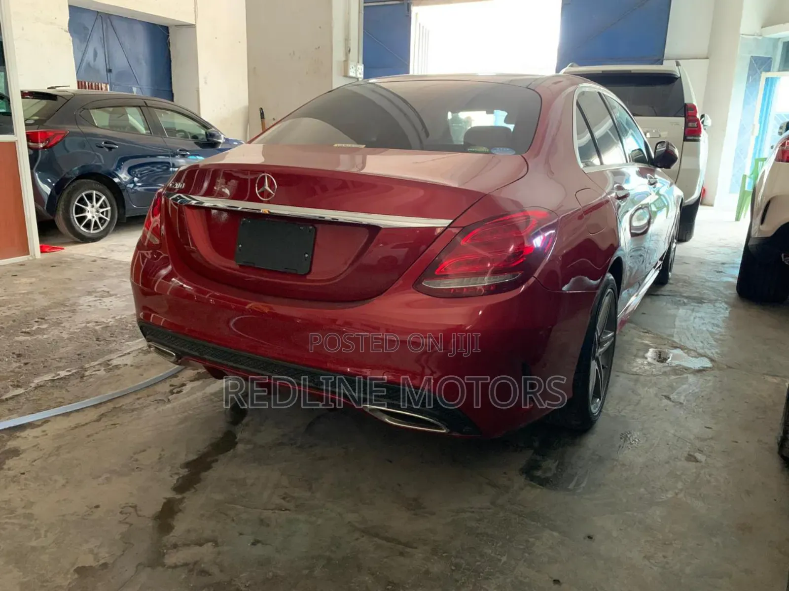 Mercedes-Benz C200 2018 Red