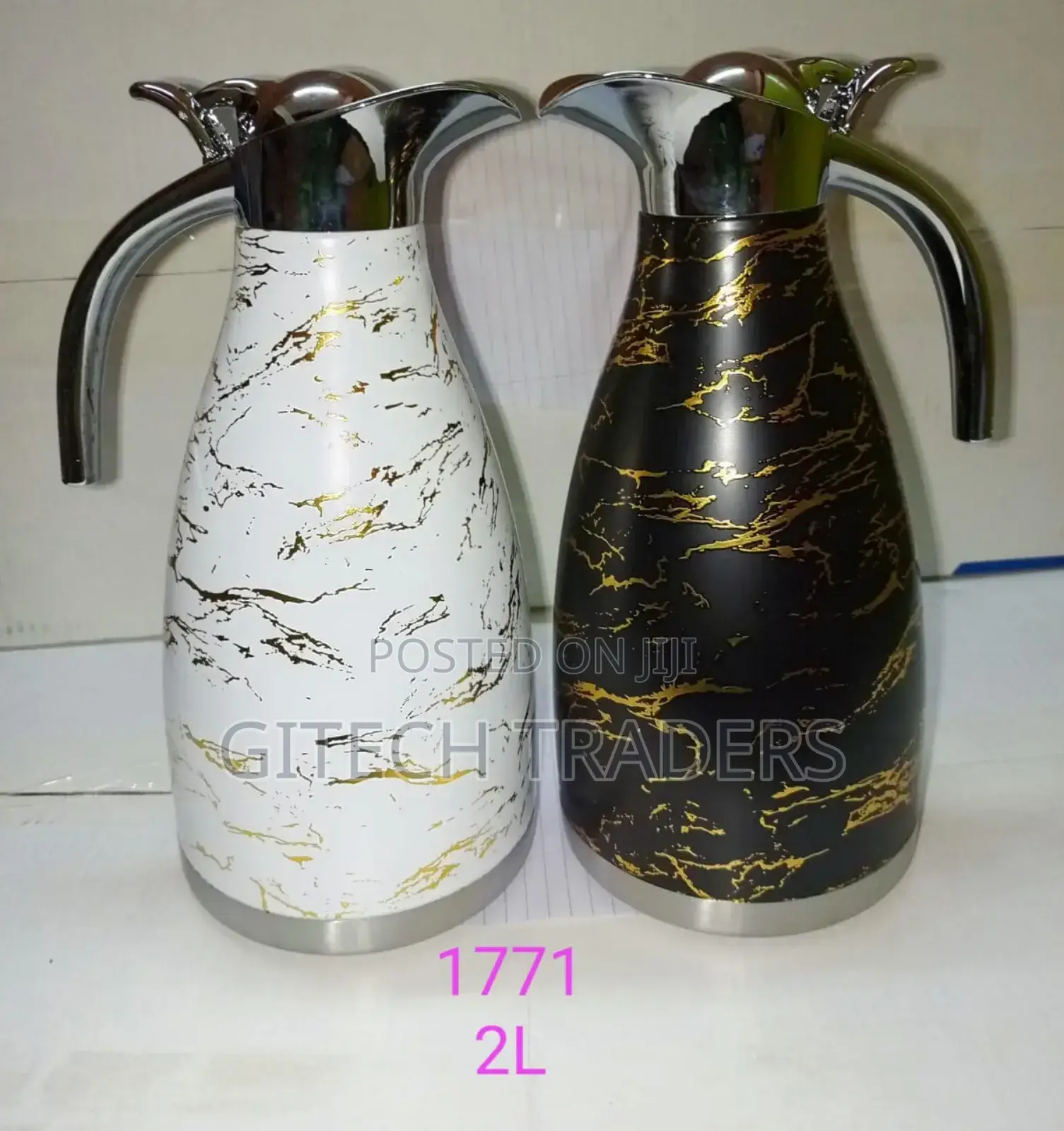 20 Litres Marble White and Black