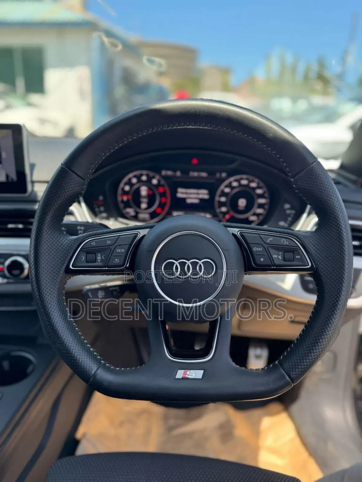 Audi A4 2.0T ultra Premium FWD 2018 Black
