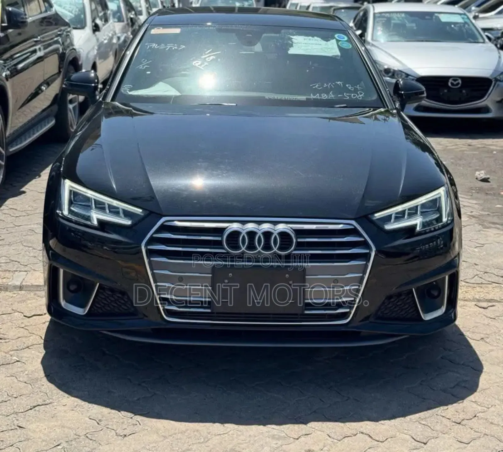 Audi A4 2.0T ultra Premium FWD 2018 Black