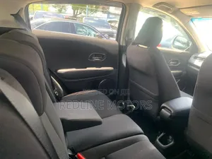 Honda Vezel 1.5 Hybrid 2WD 2018 Silver