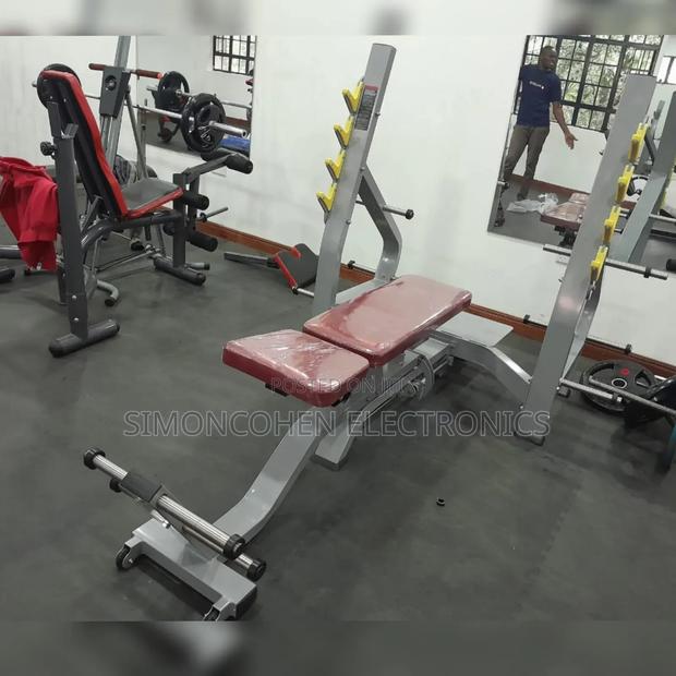 Adjustable Commercial Bench - main view