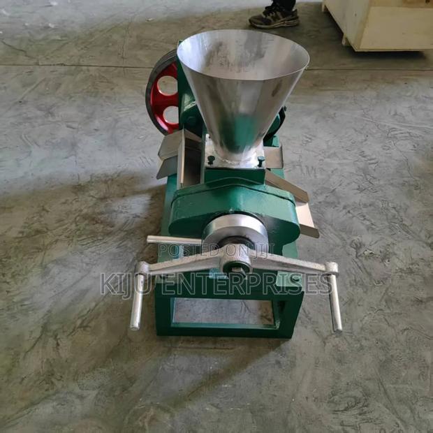 Diesel Powered Oil Pressing Machine - thumbnail 5