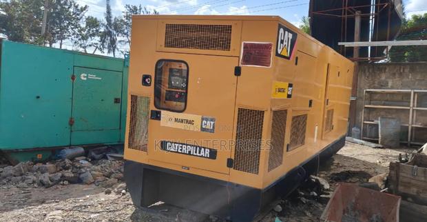 Genset Cat 700kva - main view
