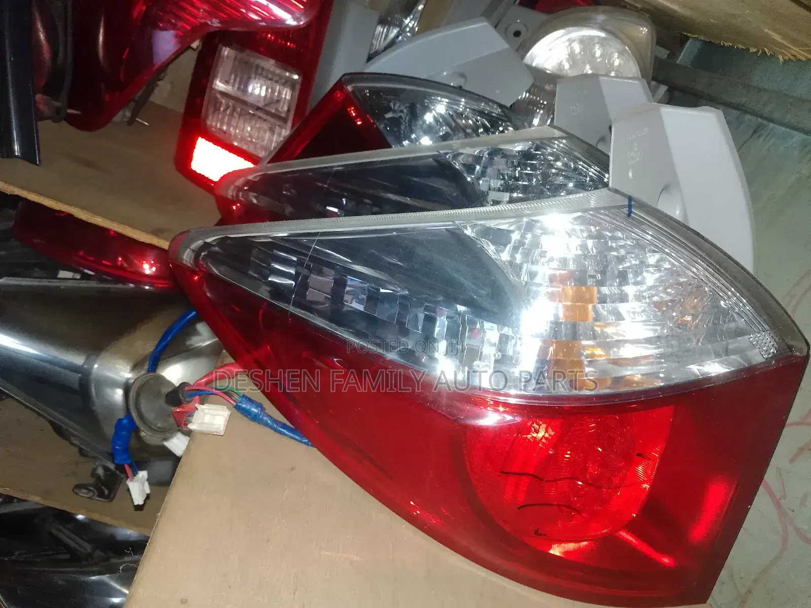 Toyota Ractis Backlight Taillight Tailamp ££