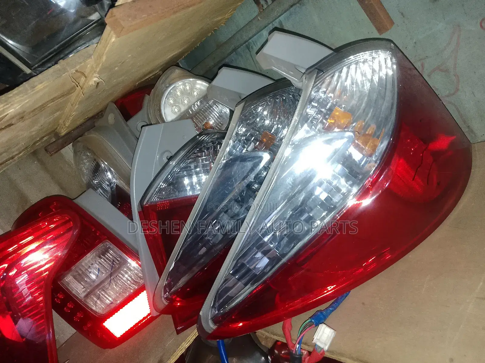 Toyota Ractis Backlight Taillight Taillamp ##