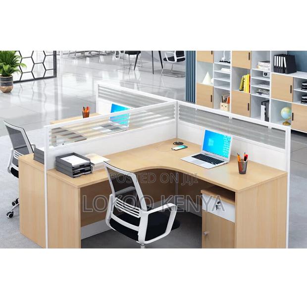 Office Desk: 2-Way Curved Office Modular Workstation - thumbnail 3