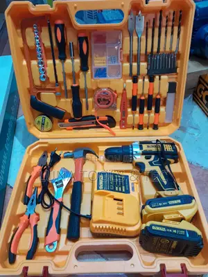Original 26v Cordless Drill Dewalt With Charger and 2