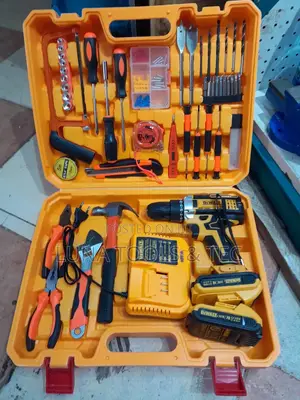 Portable Dewalt Cordless Drill Set 26v